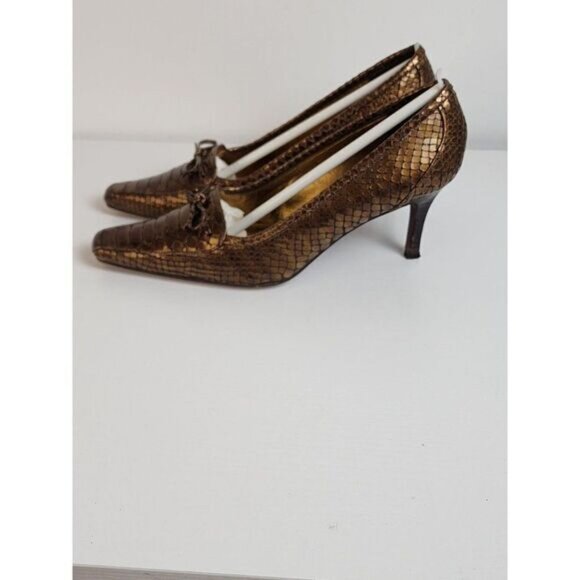 Delman Gold Snake Skin Design Vintage Shoes, Size 7.5 - Picture 2 of 8